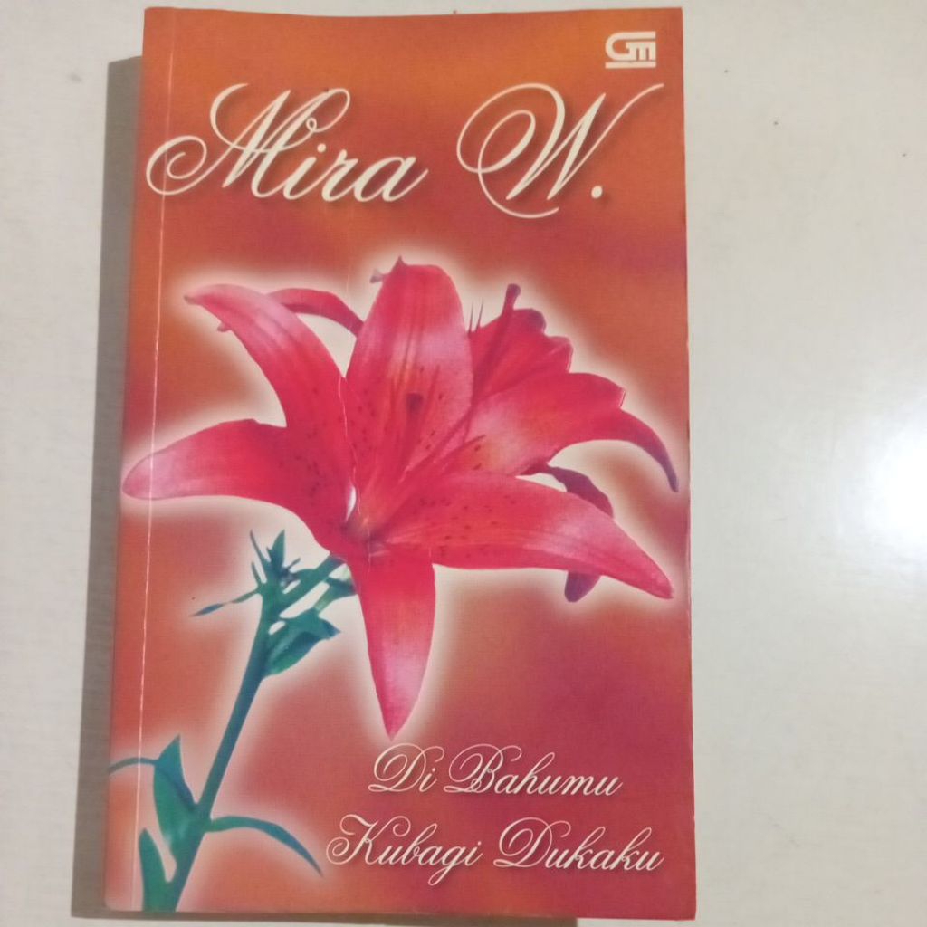 Novel Di Bahumu Kubagi Dukaku Mira W