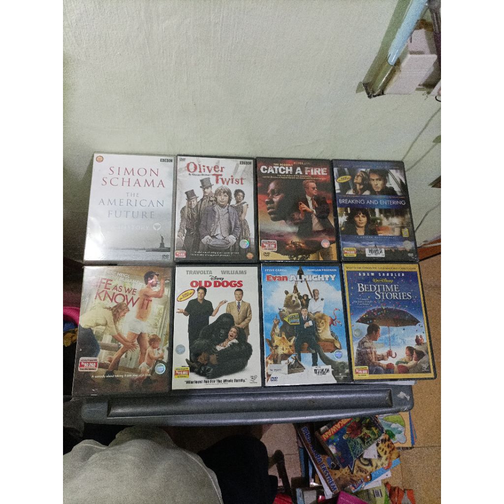 DVD original region 3 life as we know it, Evan Almighty, Bedtime Stories, breaking & entering, catch