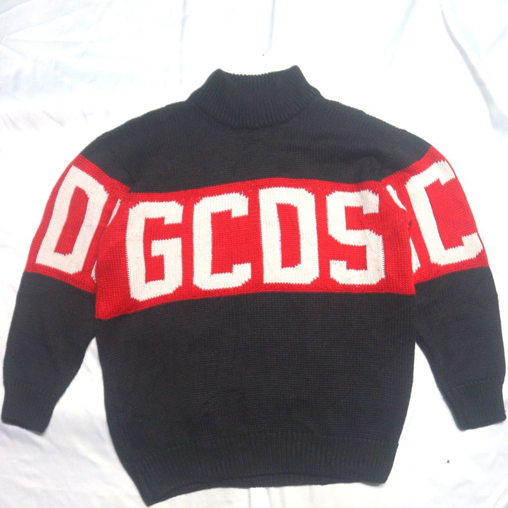 GCDS Fashion Pullover Hitam Logo Tebal Brand Mockneck Knitwear Sweater Sweatshirt Crewneck Rajut Woo