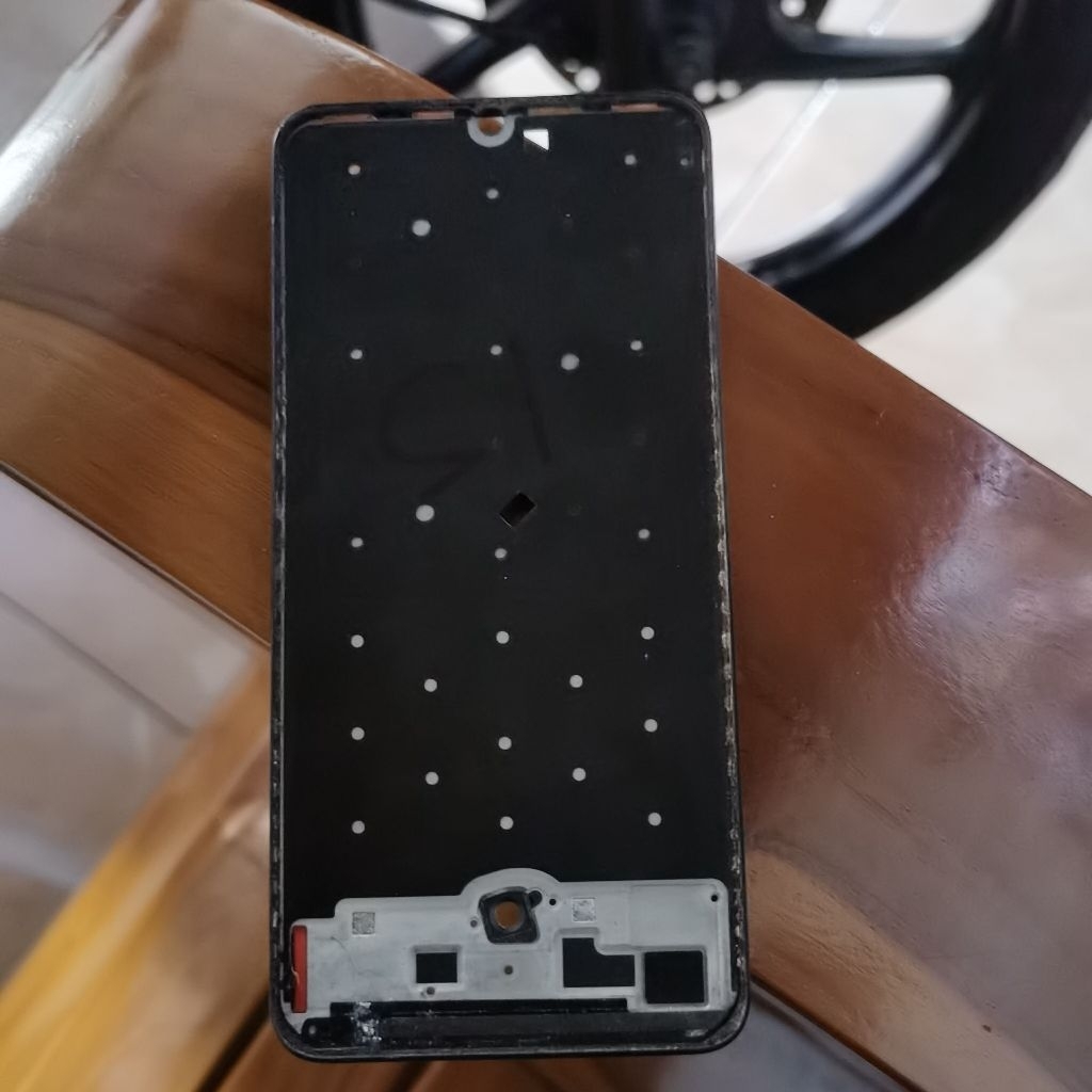 FRAME TATAKAN LCD VIVO S1 ORI COPOTAN
