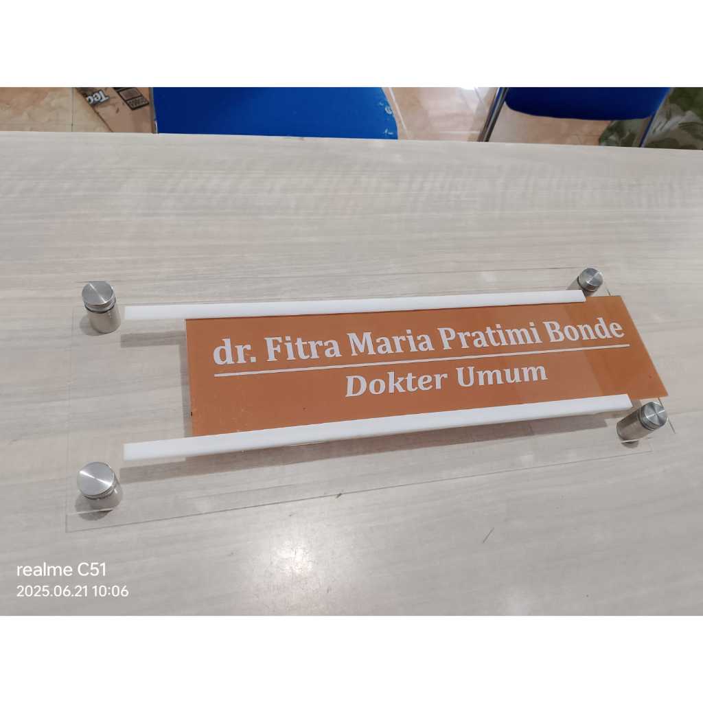 

sliding akrilik tanpa nama