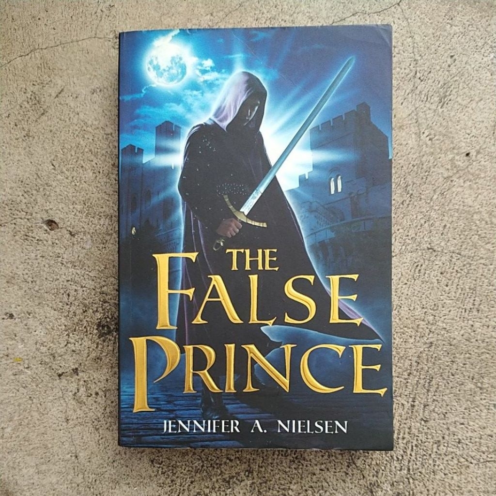 preloved bekas novel The False Prince Jennifer a Nielsen middle grade