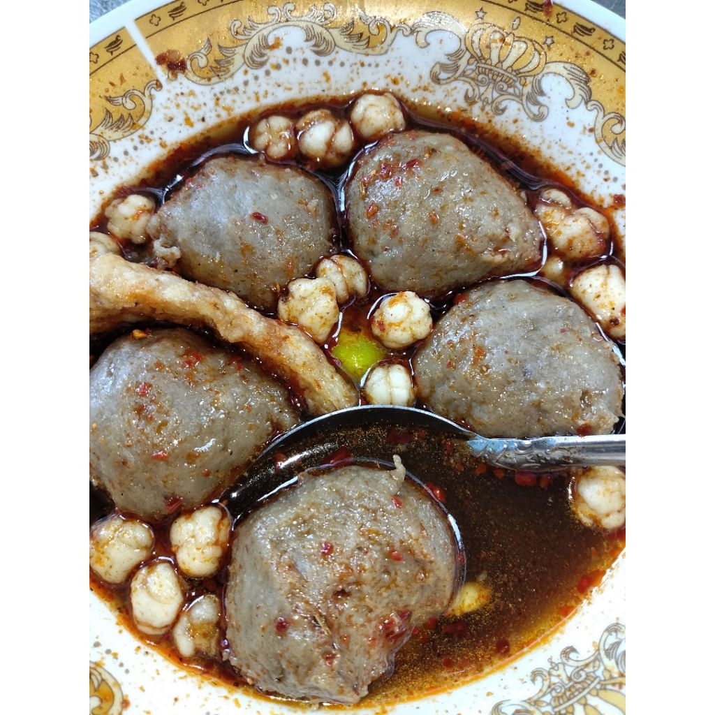 

Bakso sapi besar Chili oil