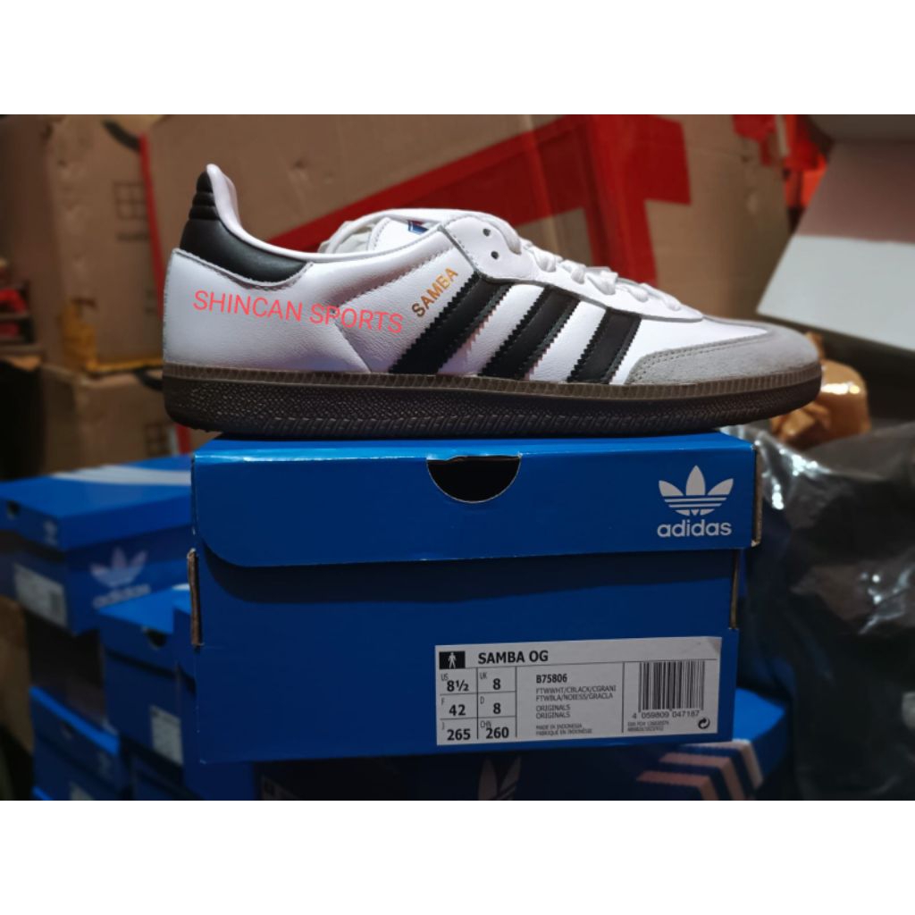 SEPATU CASUAL ADIDAS SAMBA OG B75806