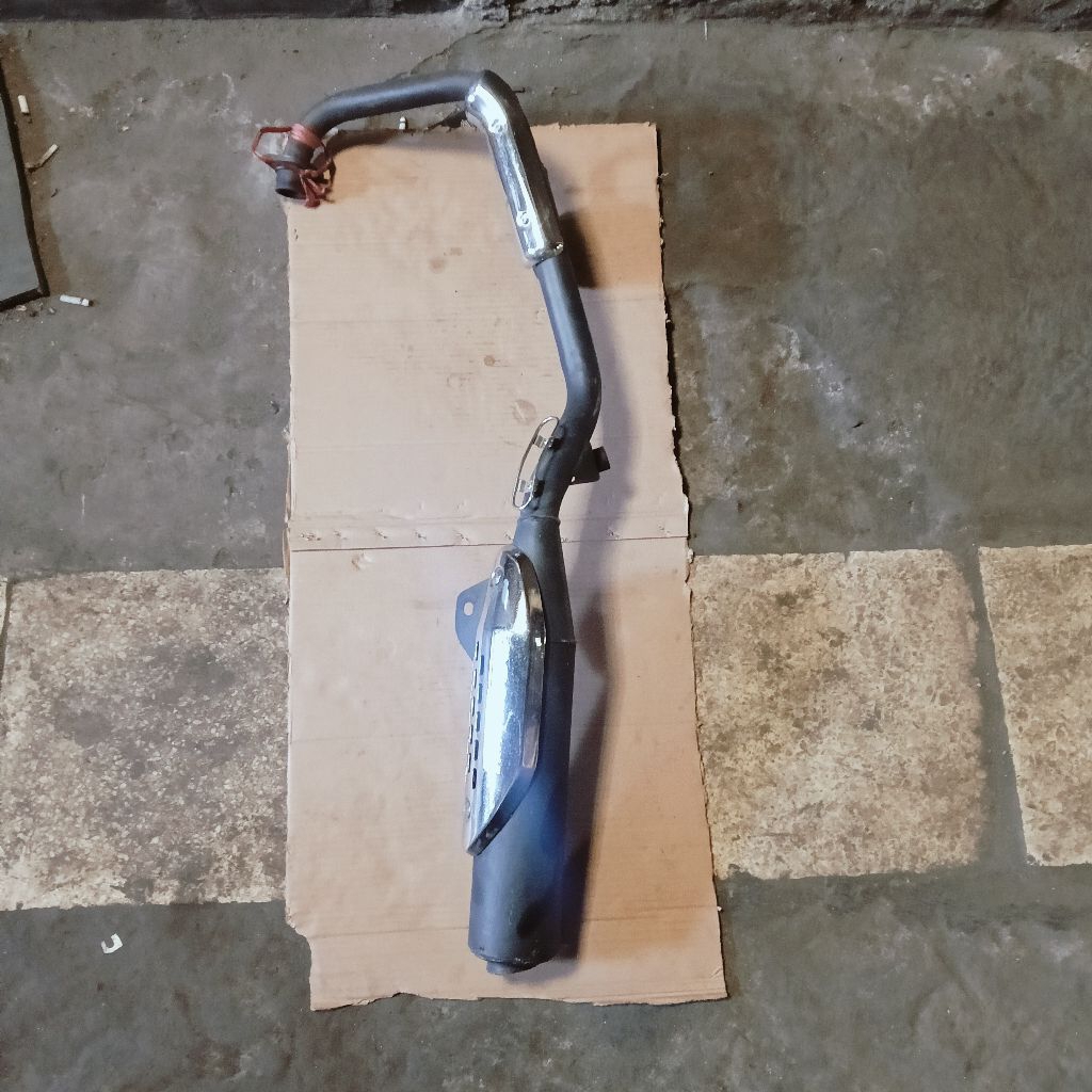 knalpot bajaj Pulsar 180 kenalpot pulsar