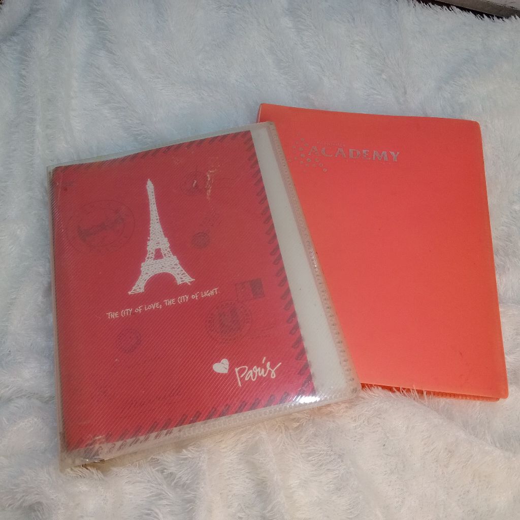 

preloved binder , 2 binder cuma 10k murce bgttt