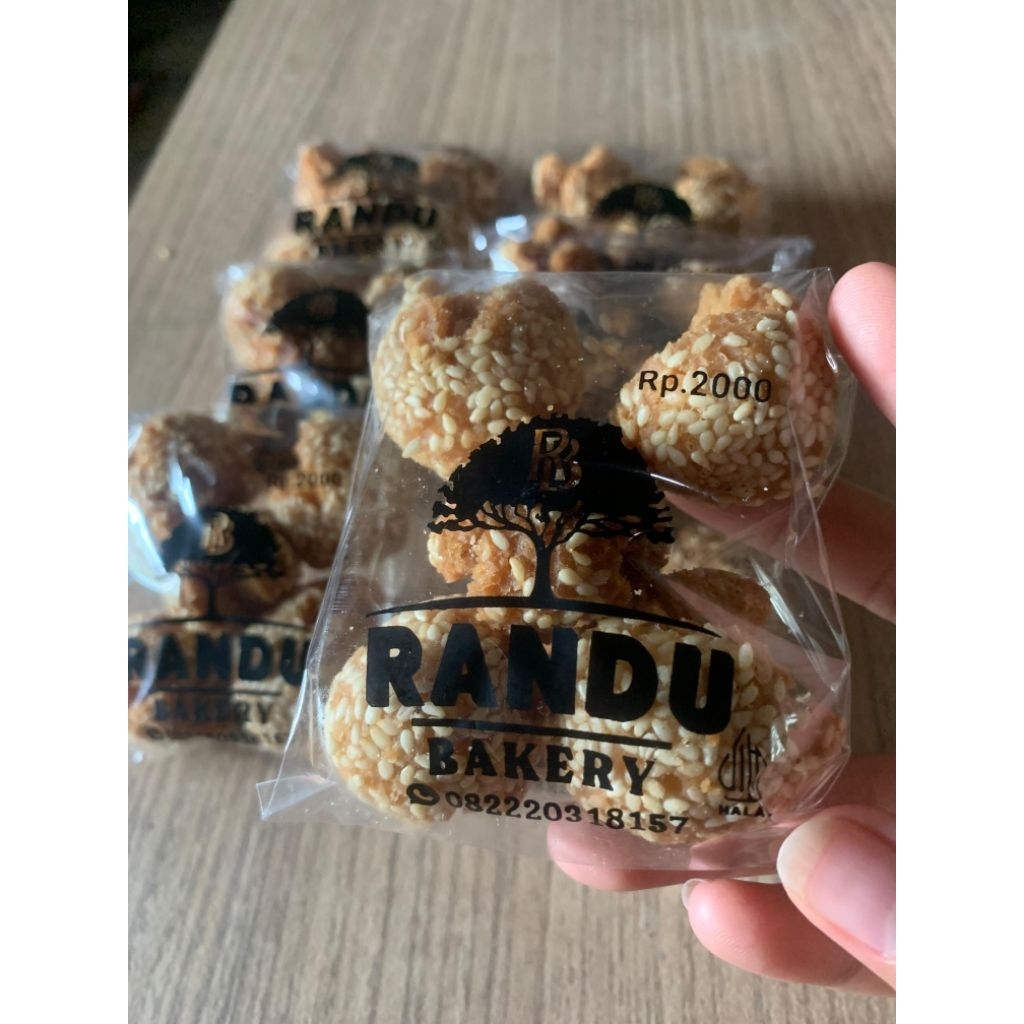 

ONDE - ONDE KETAWA (MINIMAL PEMBELIAN 10 BUNGKUS)