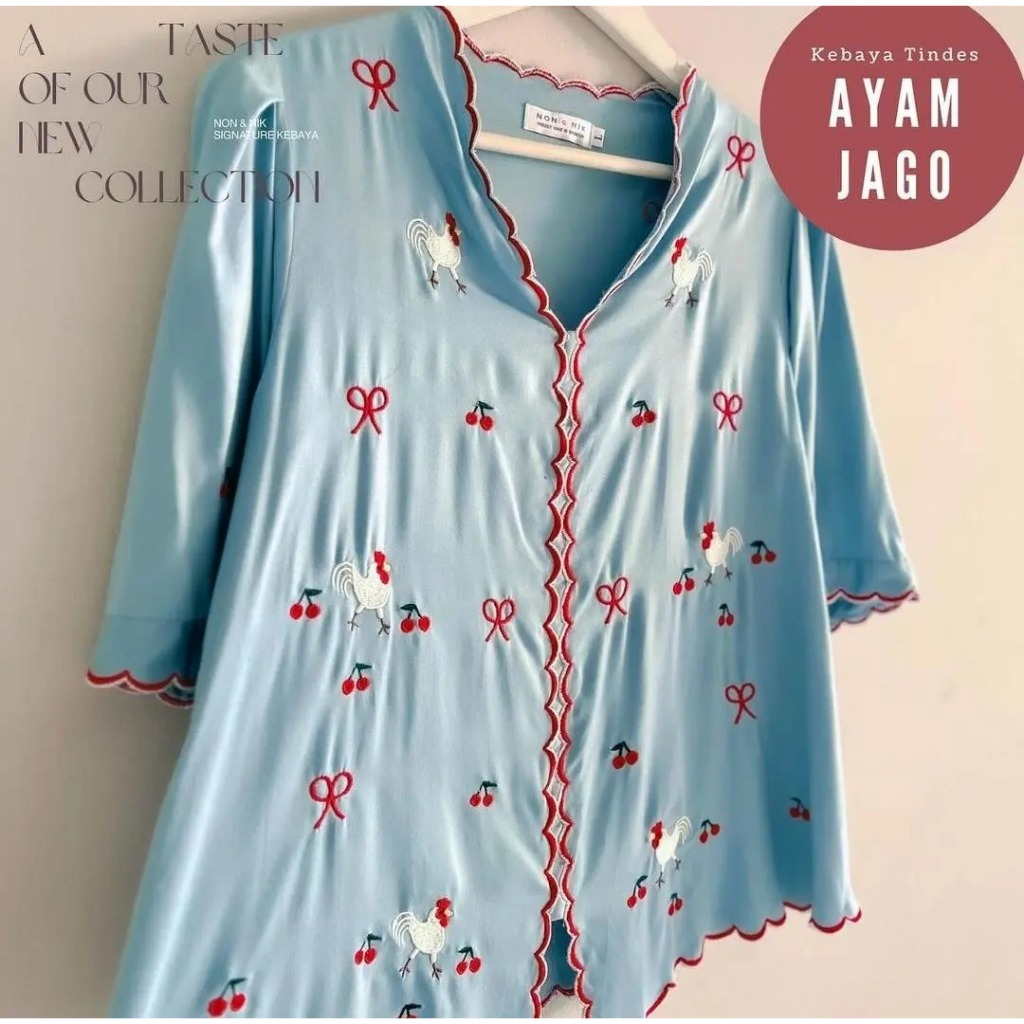Kebaya Tindes Ayam Jago Klasik Biru Langit