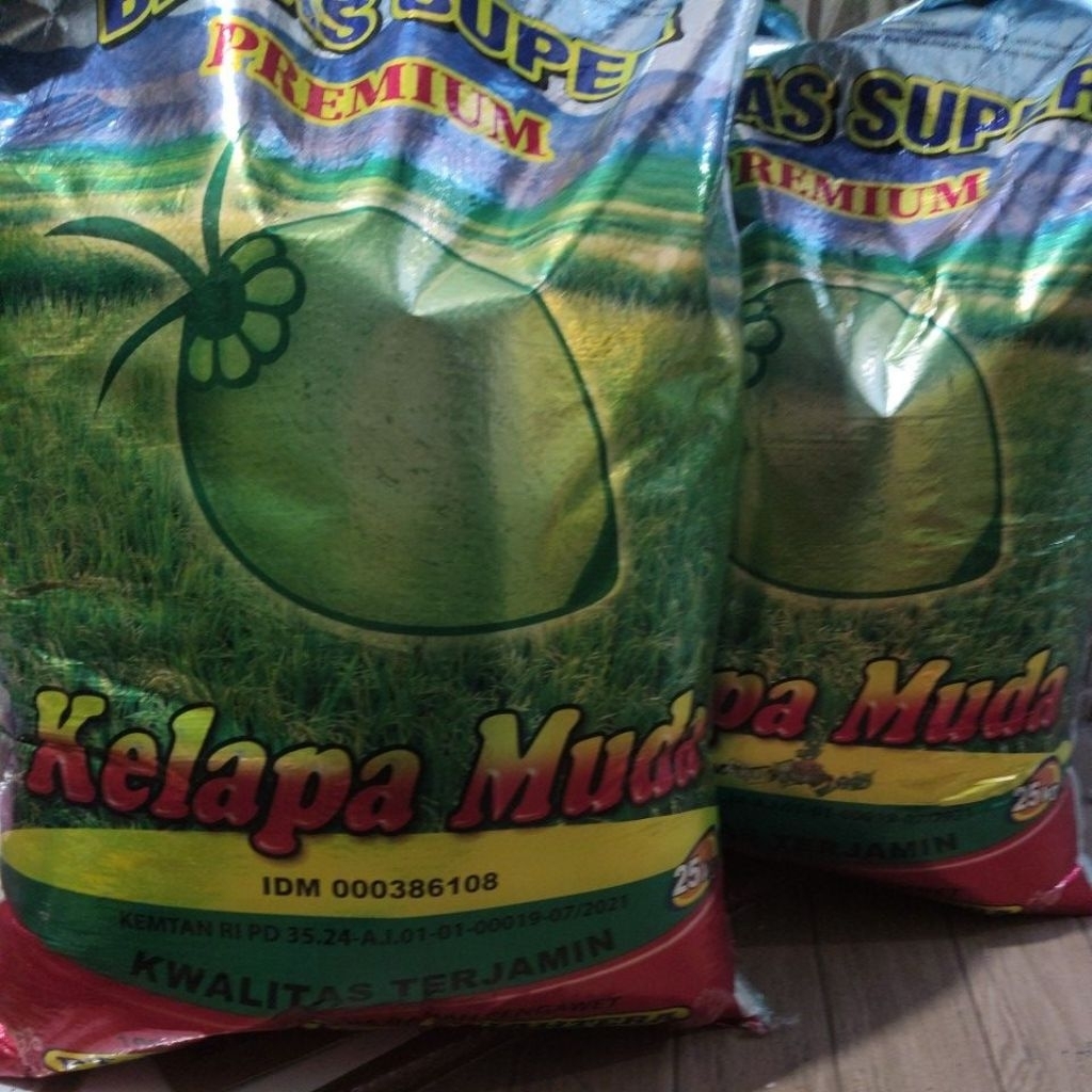 

BERAS KELAPA MUDA 25KG (khusus instan)