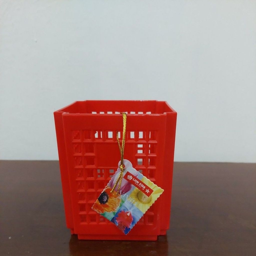 

tempat pensil plastik lion star