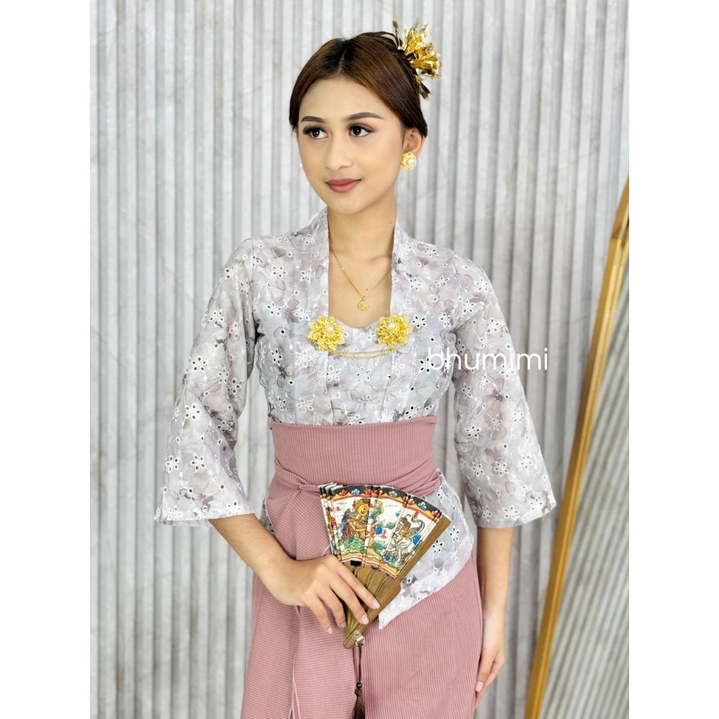 KEBAYA BUNGA BORDIR/ KEBAYA BALI