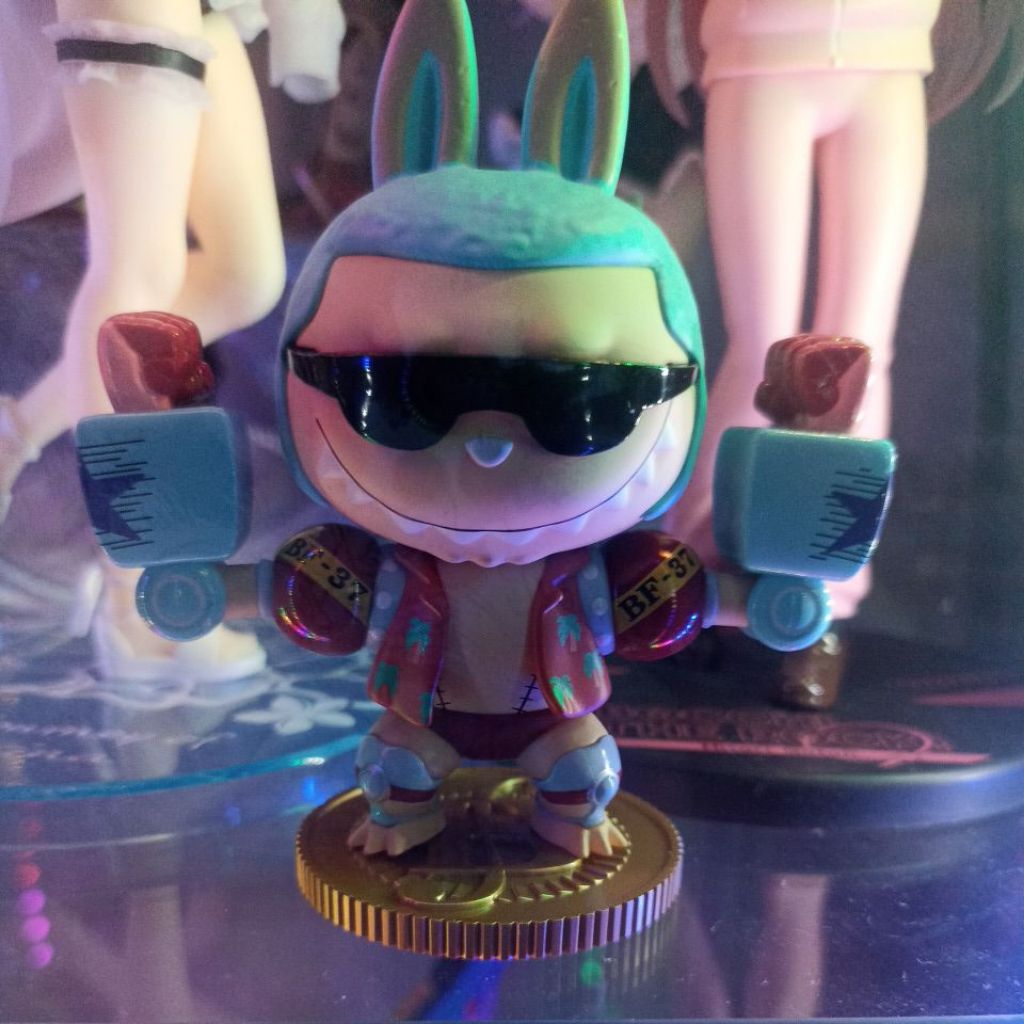 pop mart the monster x one piece franky