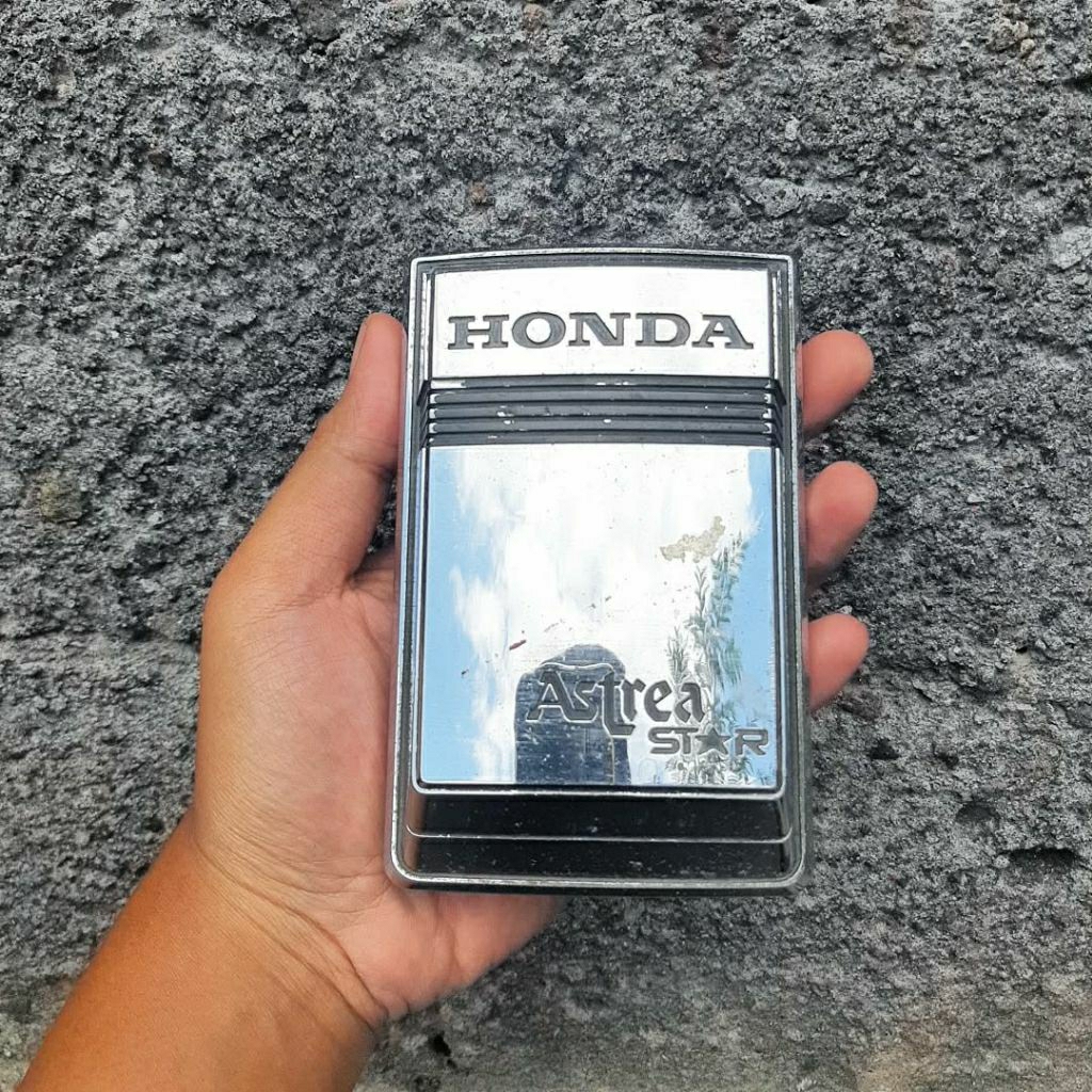 Emblem honda astrea star