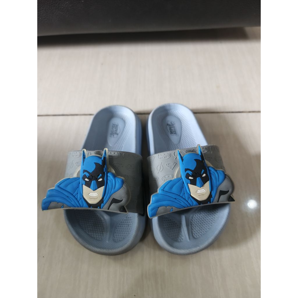 SENDAL JEPIT BATMAN JUSTICE LEAGUE ANAK LAKI PRELOVED