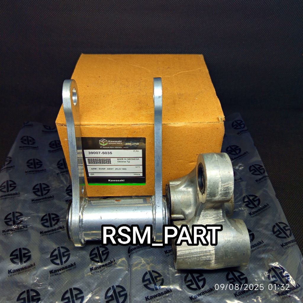 Kawasaki UNITRACK UNITREX ASSY KLX S L BF DAN DTRACKER DT KAWASAKI KLX 150cc D-TRACKER 150cc Dudukan