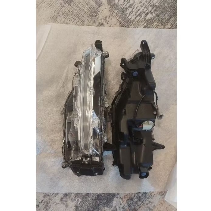 DRL FORTUNER GR SPORT  ORIGINAL TOYOTA