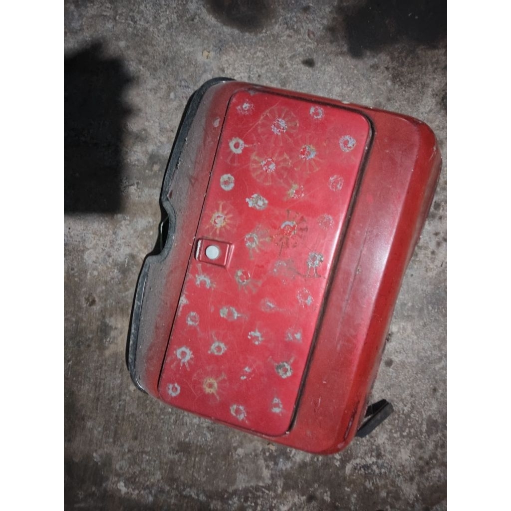 laci depan vespa excel/exclusive