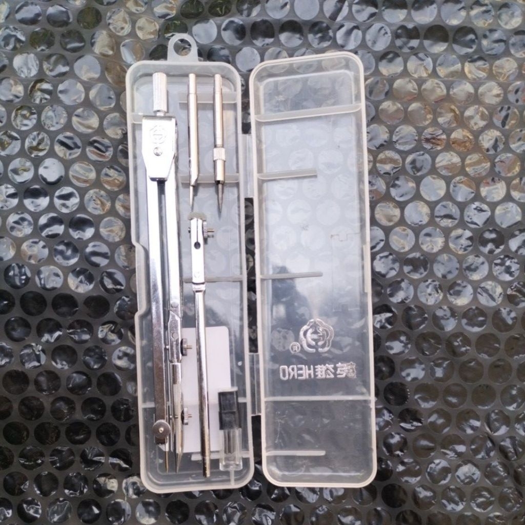 

JANGKA HERO / jangka 60 cm/ jangka lingkaran