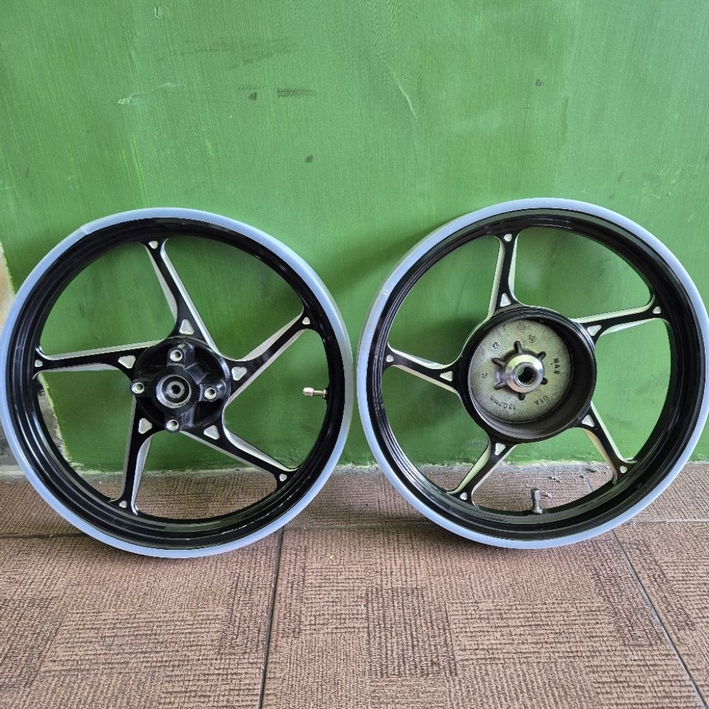 Second Like New | Velg VND AK55 Mio sporty smile