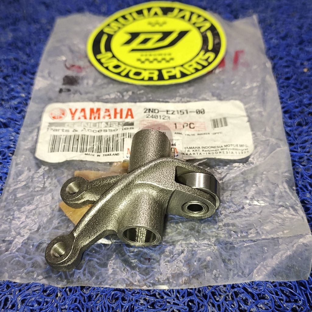 TEMLAR PELATUK KLEP KELEP ROCKER ARM ATAU ARM VALVE ROCKER YAMAHA JUPITER MX KING 150 ORIGINAL YGP 2