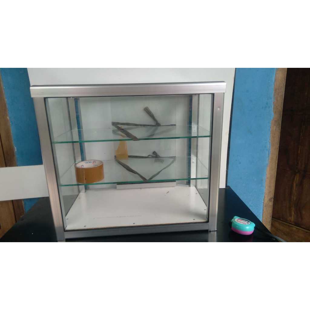 etalase aluminium mini, rak kaca, kotak obat, lemari alat, showcase display mini