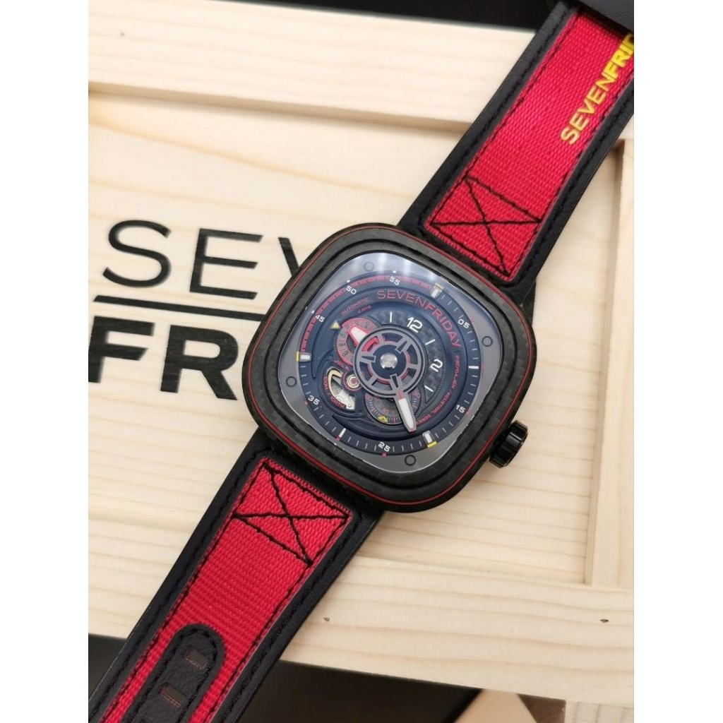 Jam Tangan Pria Sevenfriday P3C/04 Automatic