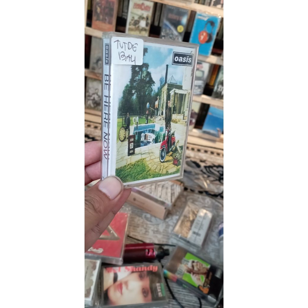 KASET PITA OASIS BE HERE NOW