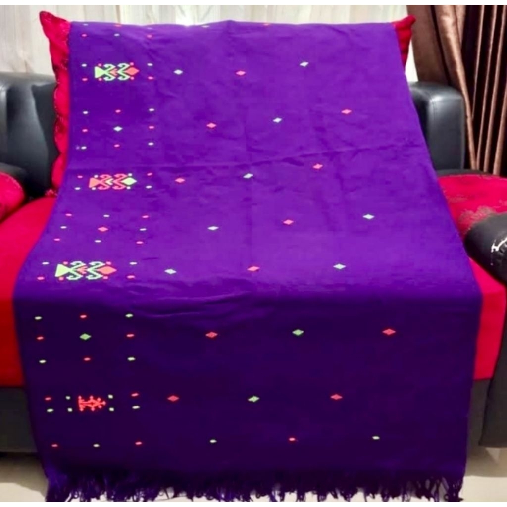 Tenun Sulam Sumba Barat - Lembaran Kain Sarung, NTT (Original)