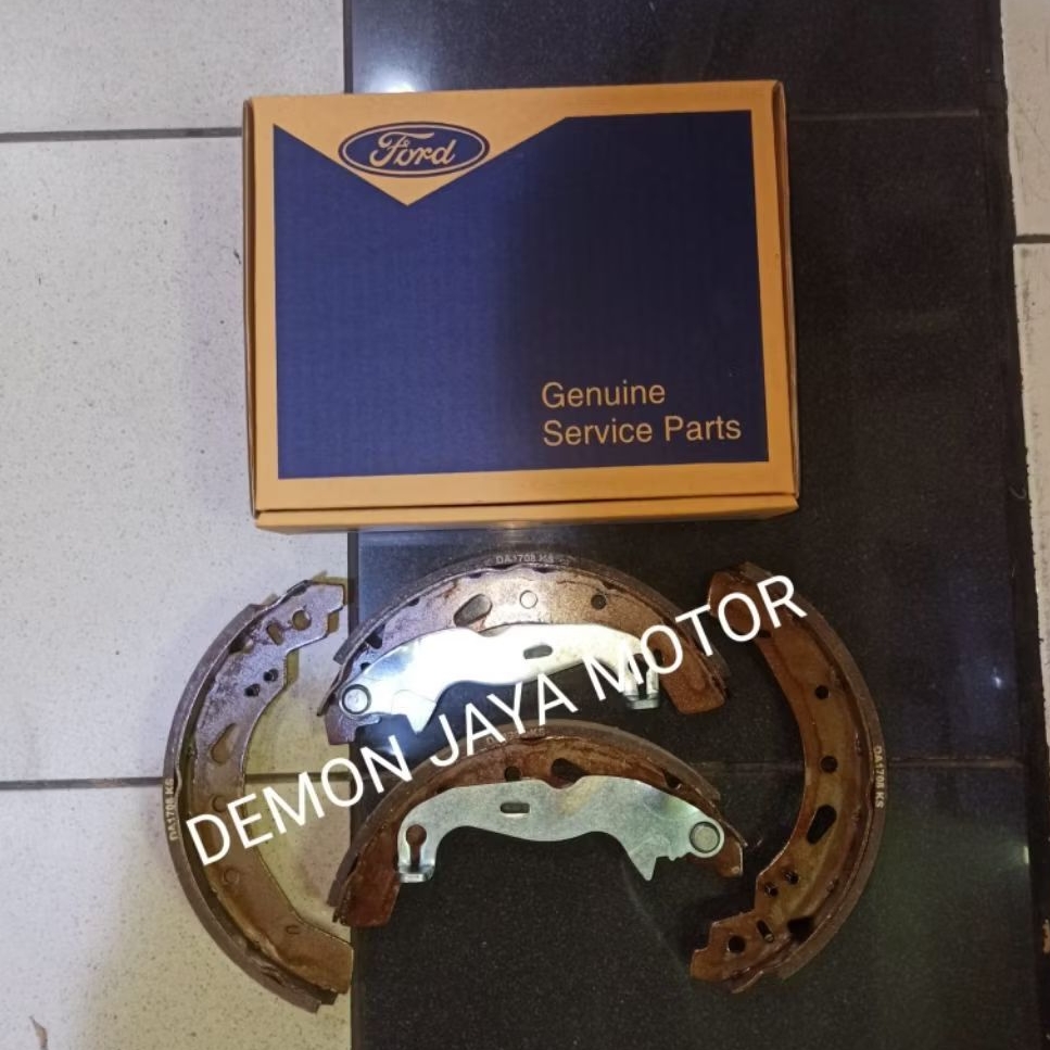 BRAKE SHOE KAMPAS REM BELAKANG FORD FIESTA MAZDA 2