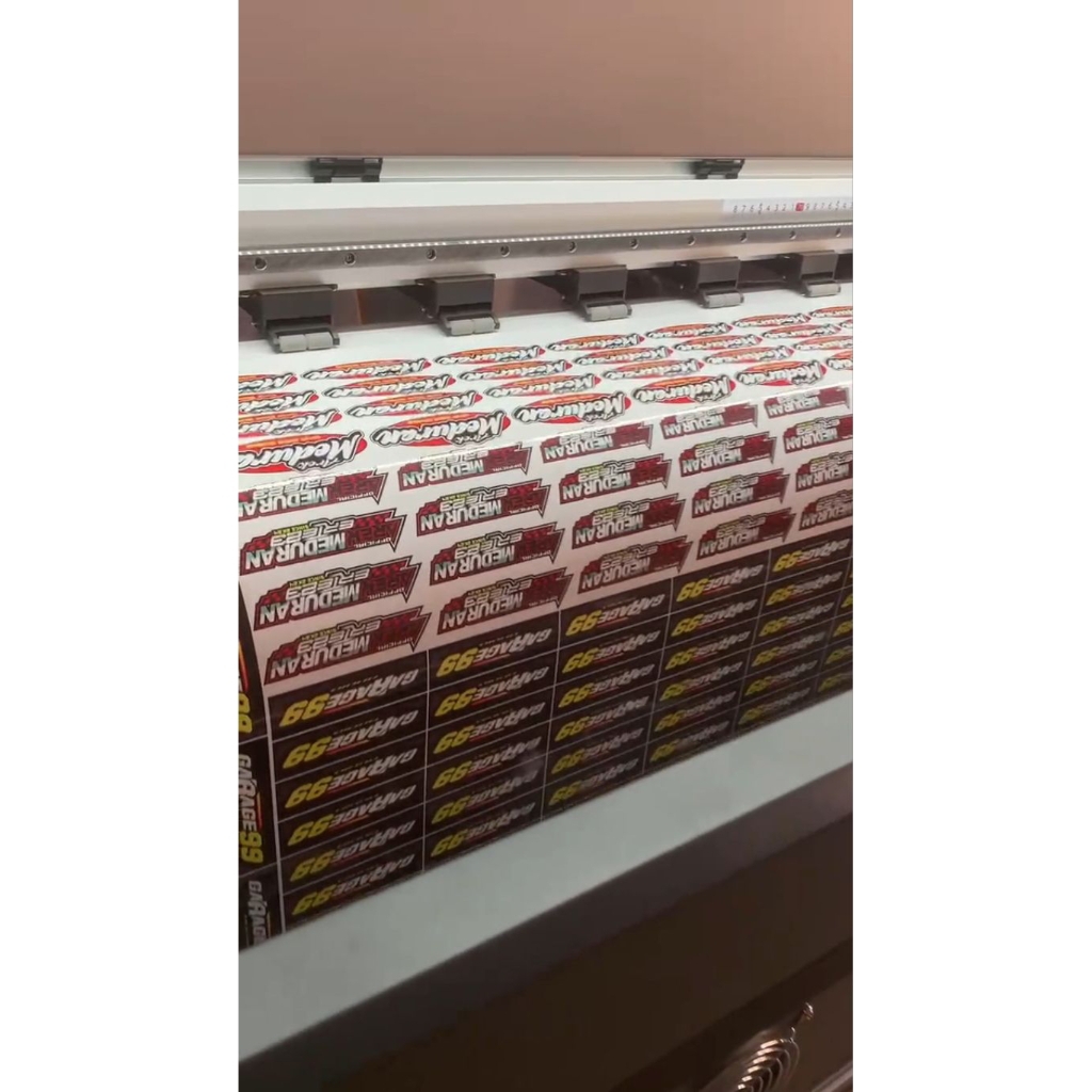 

jasa cetak stiker berbagai jenis harga per lembar