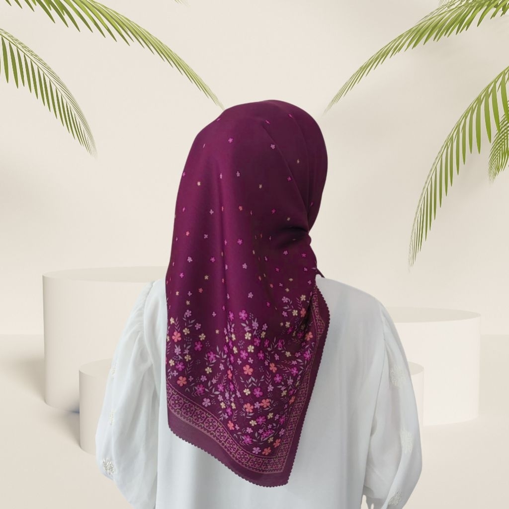 hijab Segiempat burgundy kerudung voal motif jilbab kembang ZM burgundy