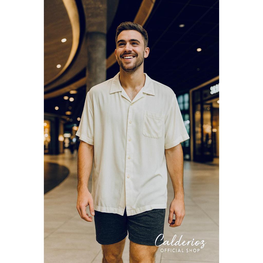 Calderioz -  Kemeja Casual Putih Polos Broken White Tropis Oversize Outfit Nongkrong Santai Unisex