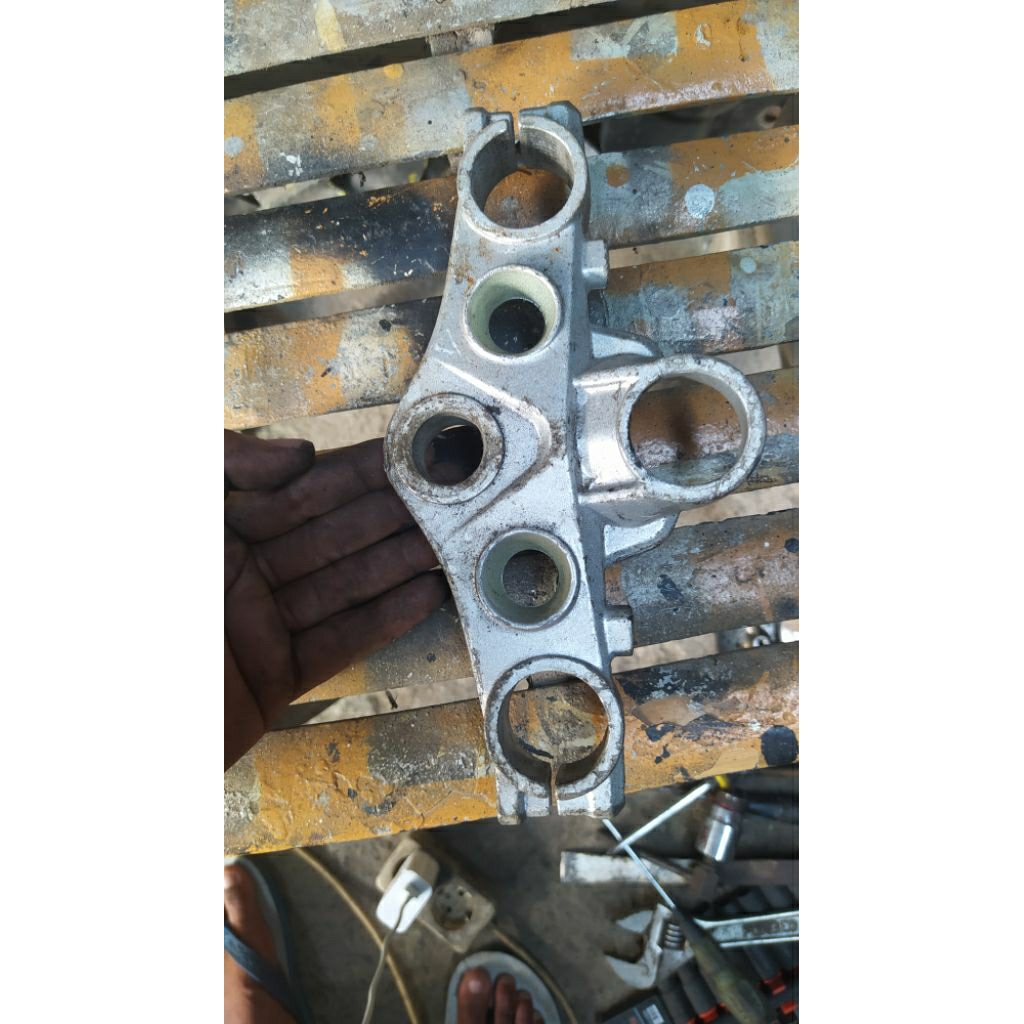 Segitiga Atas KAWASAKI KLX 150-S