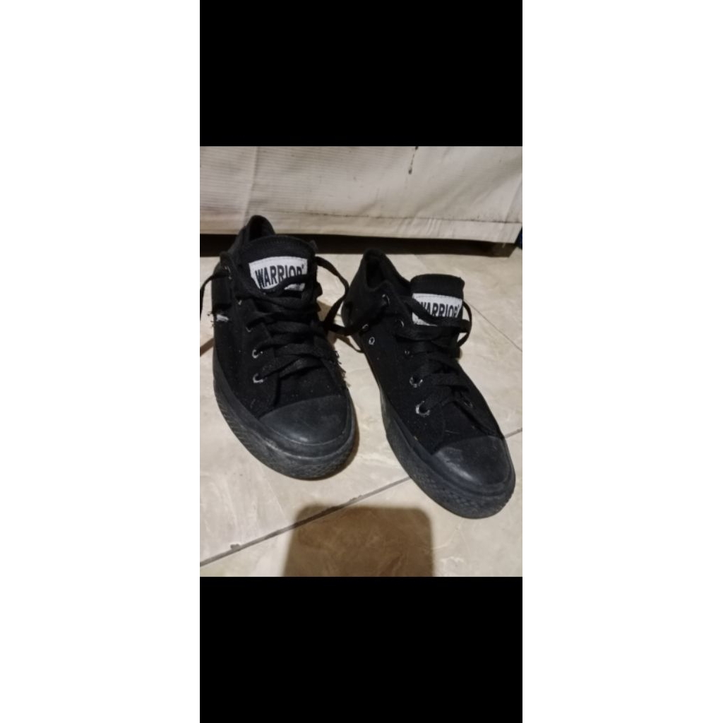 SEPATU SECOND WARRIOR UK37/38