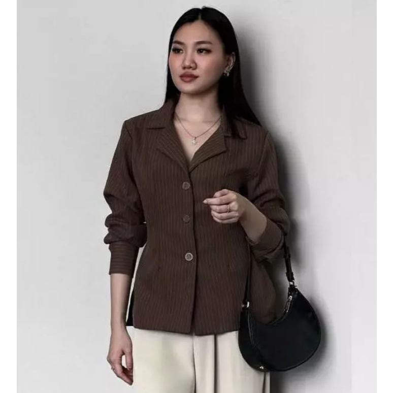 Esme Blazer - Fitted Stripe Shirt Blazer Semi Wool Atasan Wanita Lengan Panjang blazer formal & casu