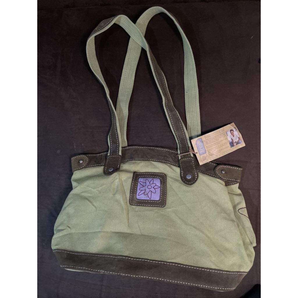 preloved shoulder bag vintage by sherpani