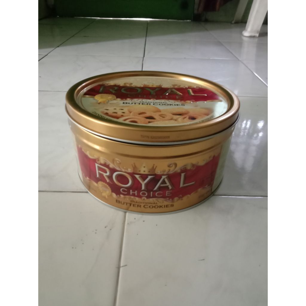

kaleng kosong biskuit Royal