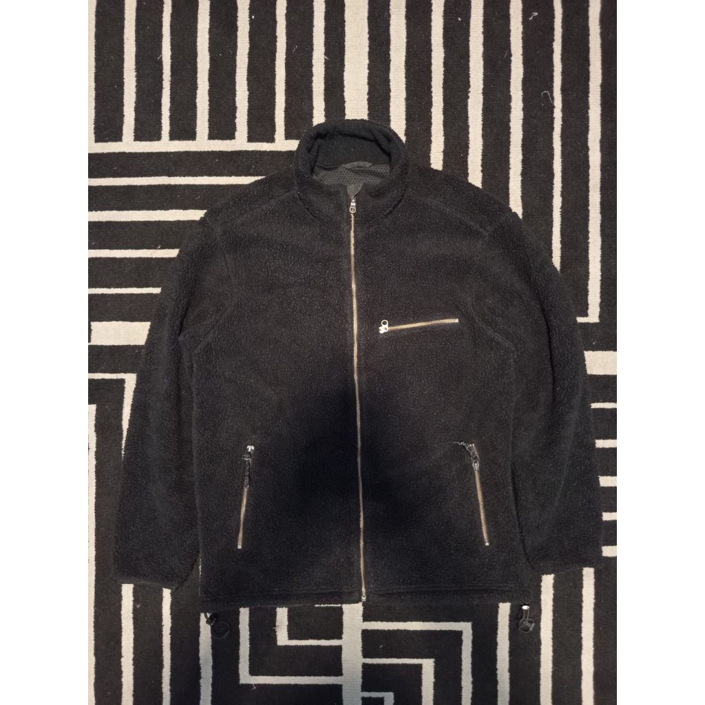 Jaket/Tracktop/Outer/WindBreakers Uniqlo Full Sherpa