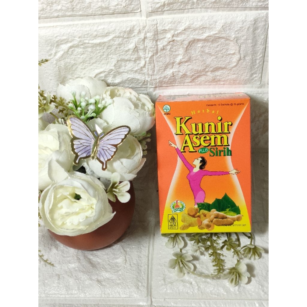 

Jamu Kunir Asem Plus Sirih Cap Leo 1 box isi 5 sachet