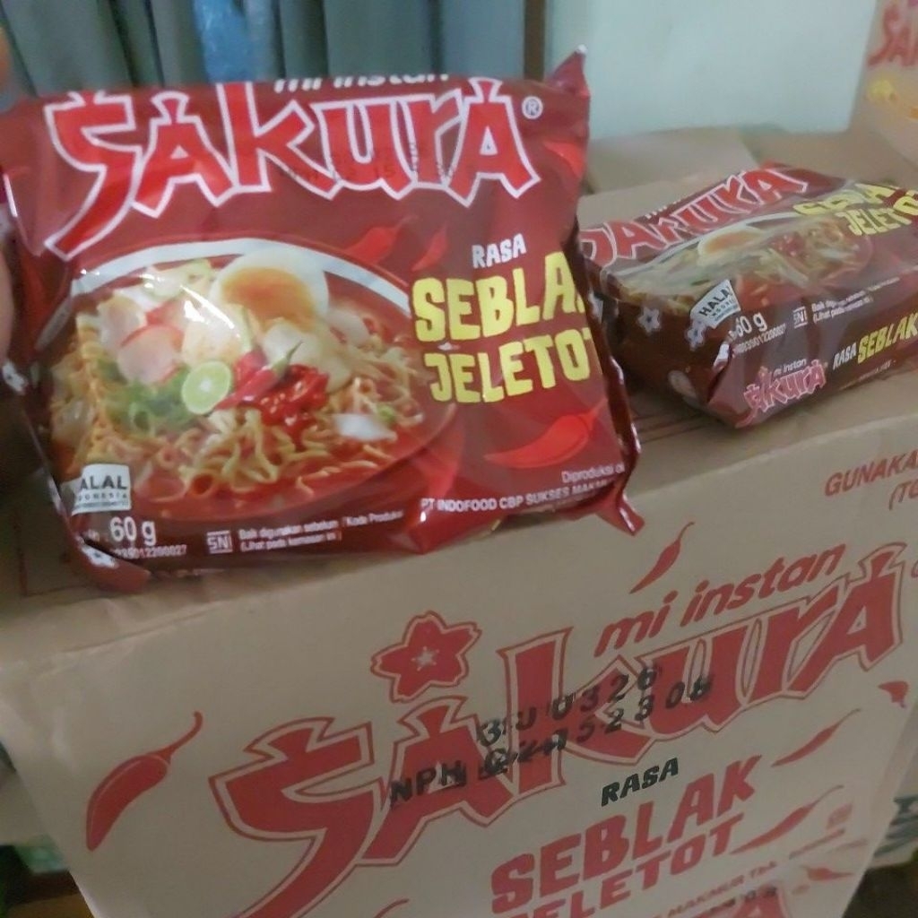 

mie sakura seblak jeletot 60gr per dus isi 40 bungkus