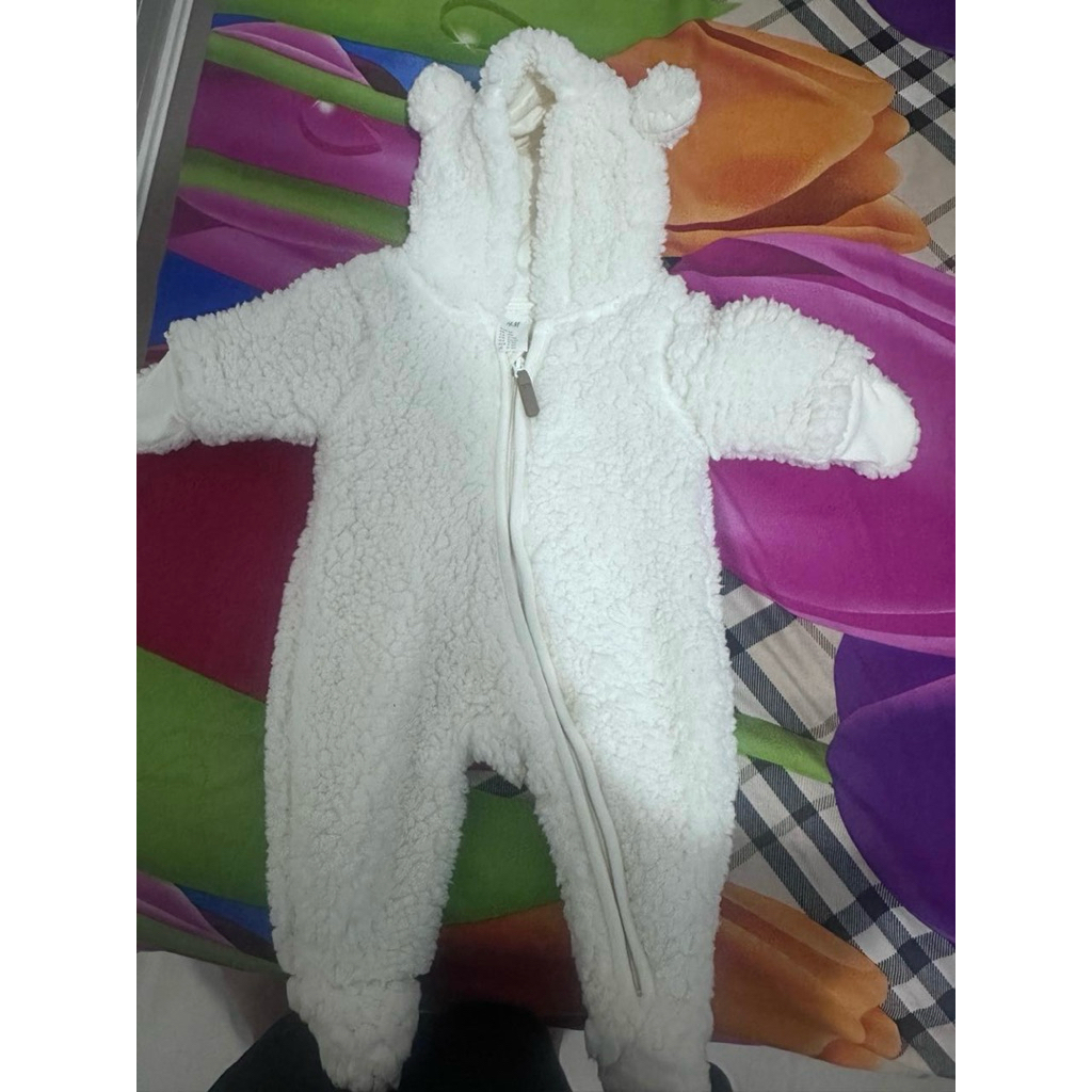 PRELOVED SLEEPSUIT BULU H&M