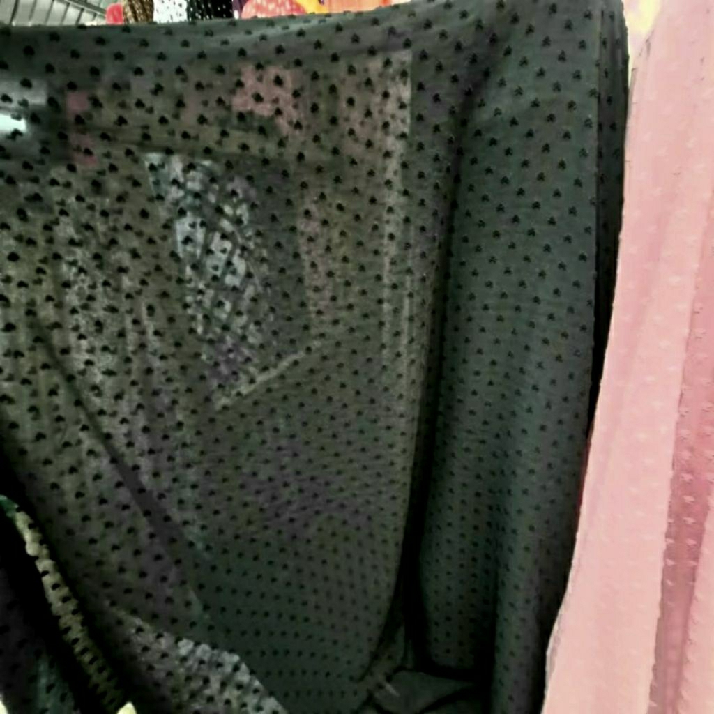 KAIN SIFON RUBIAH PREMIUM WARNA HITAM - KAIN SIFON URAGIRI - KAIN MOTIF TIMBUL HARGA/0,5M