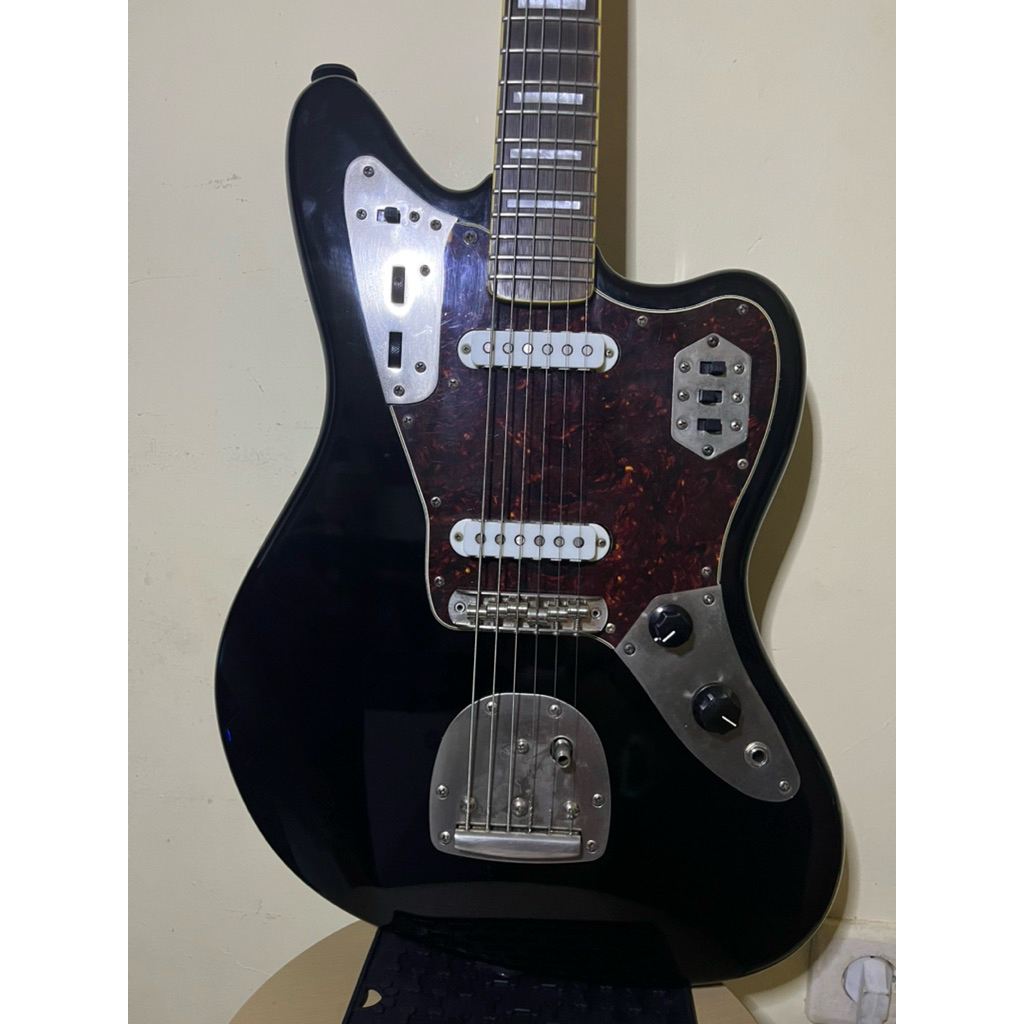 NEGO Gitar Squier Jaguar Classic Vibe '70s Jaguar