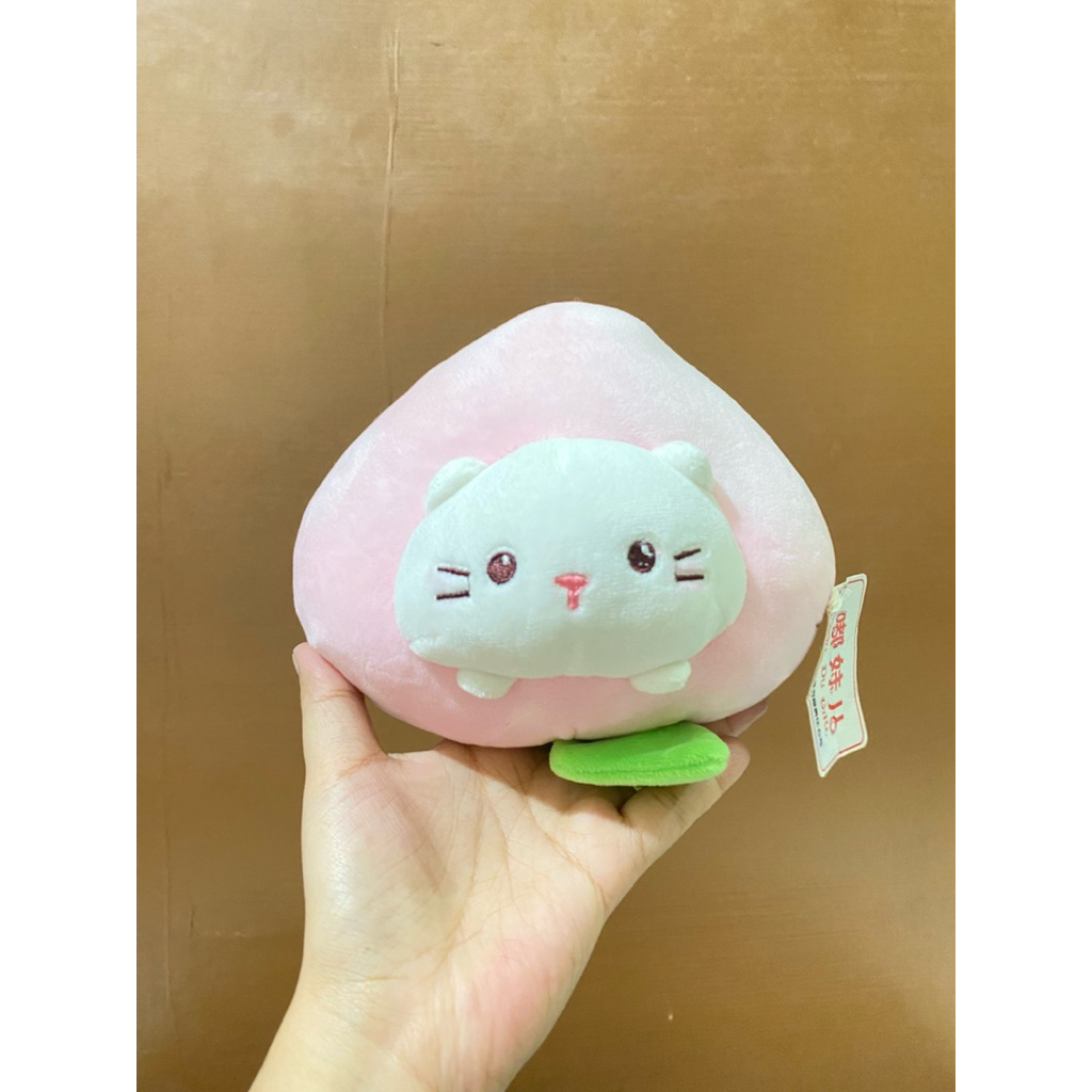 Boneka Karakter Kucing Buah Peach size 20x15cm / Boneka Kucing dalam Buah / Boneka Buah Peach Kucing