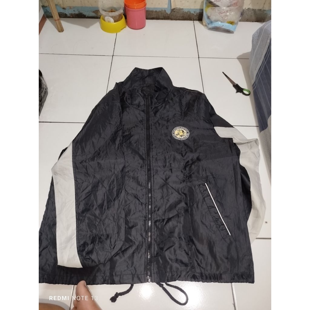 windbreaker suntory coffee