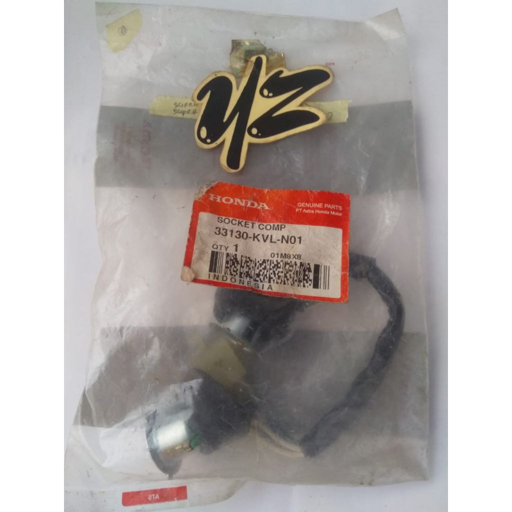 soket lampu depan honda supra x 125 th 2007 2014 33130-KVL-N01