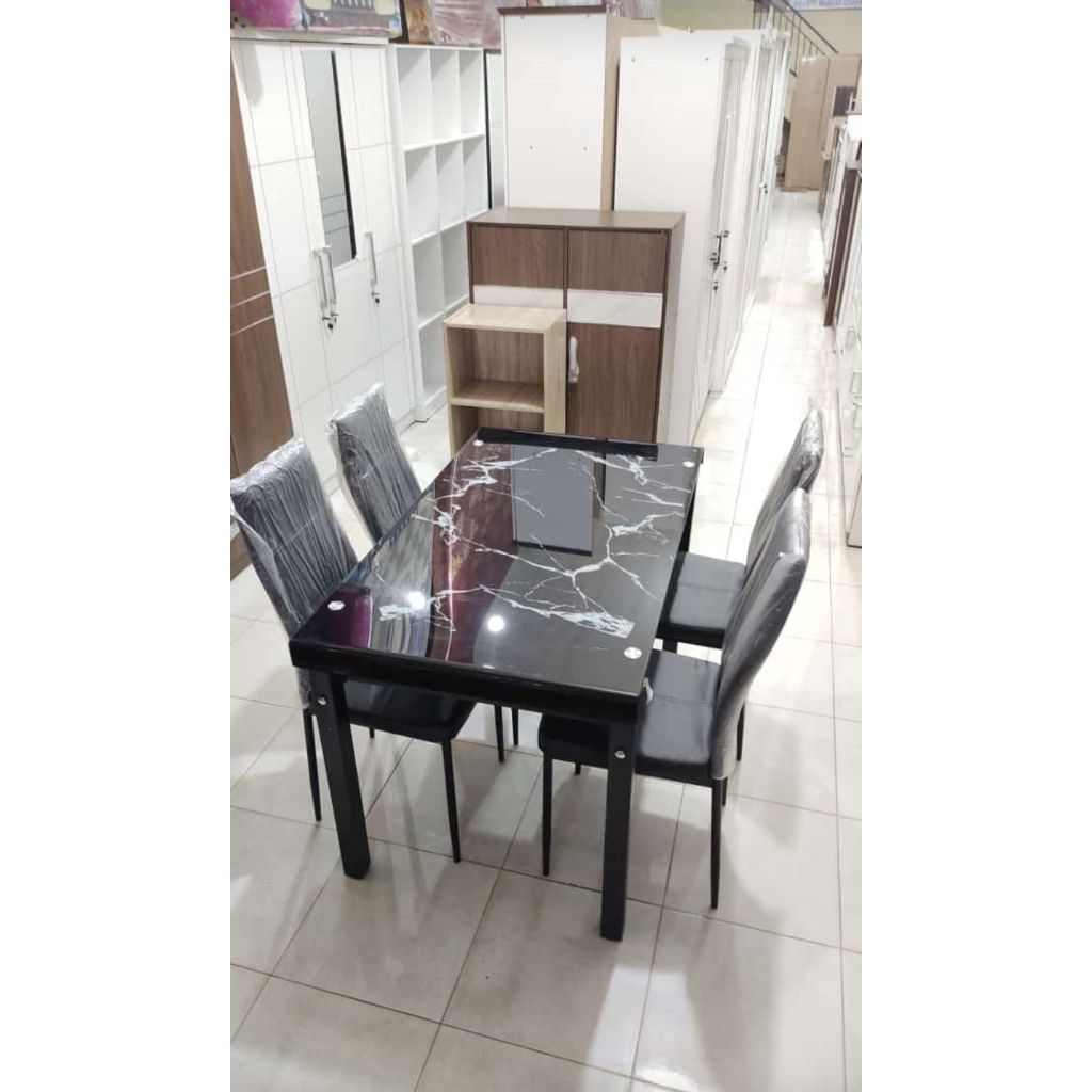 Meja Makan Kaca Marble Hitam Kursi 4