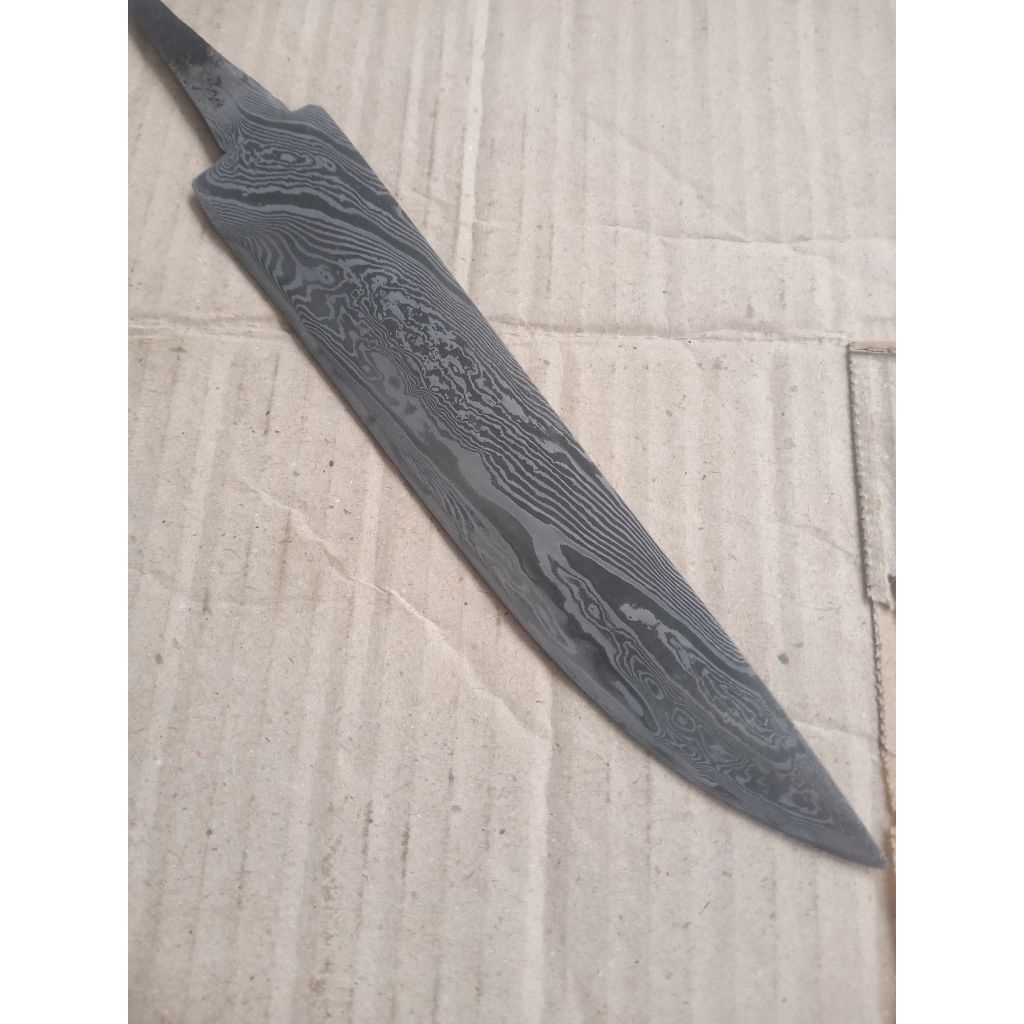 Blank Pisau Pamor Damascus/ Balik Mipih