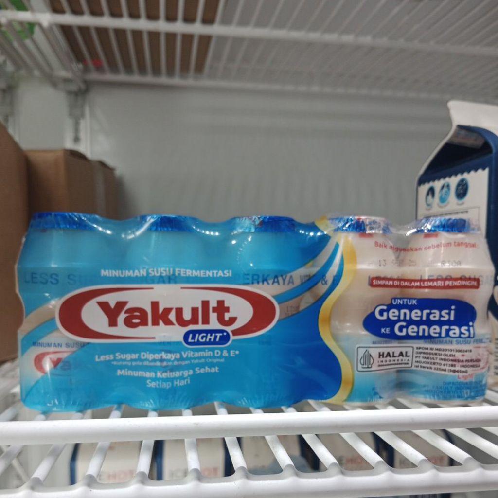

Yakult LESS SUGAR isi 5 pcs