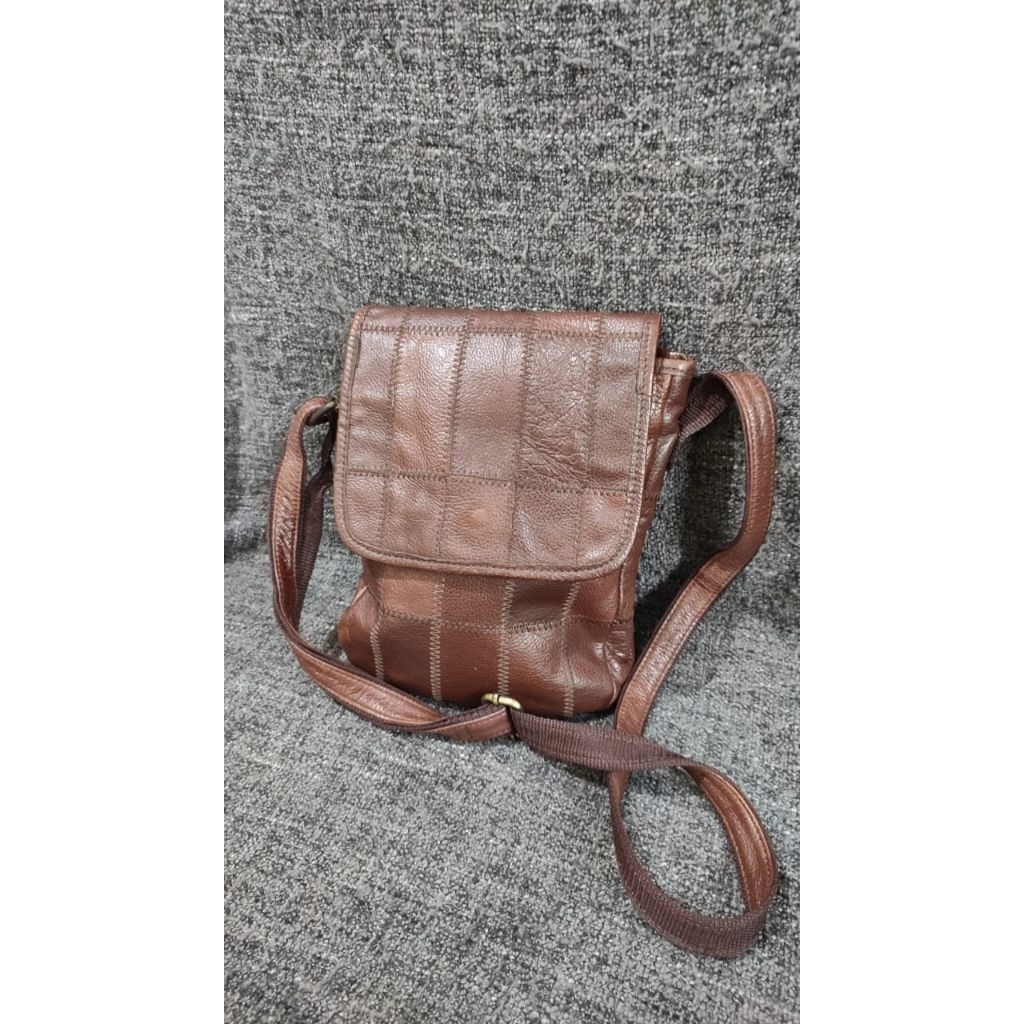 Tas Kulit Asli Preloved Selempang Like New